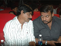 Oruvar Meedhu Oruvar Sainthu - Audio Lauch